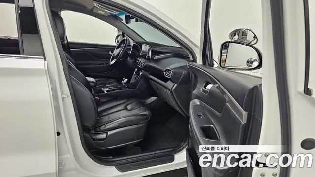 Hyundai Santafe 2019 — фото 10