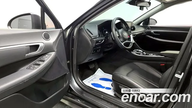 Hyundai Sonata 2022 — фото 10
