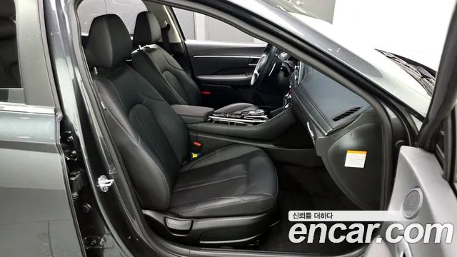 Hyundai Sonata 2022 — фото 13