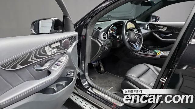 Mercedes-Benz GLC-Class 2023 — фото 10