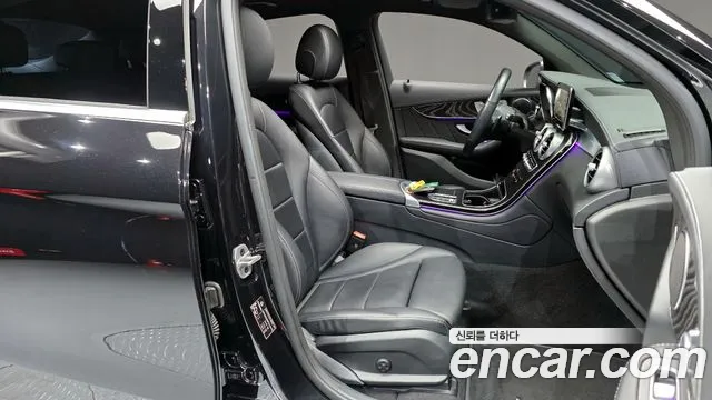 Mercedes-Benz GLC-Class 2023 — фото 11