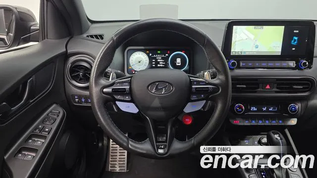 Hyundai Kona 2023 — фото 13