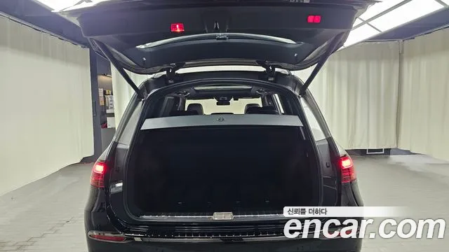 Mercedes-Benz GLS-Class 2024 — фото 20