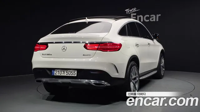 Mercedes-Benz GLE-Class 2017 — фото 2