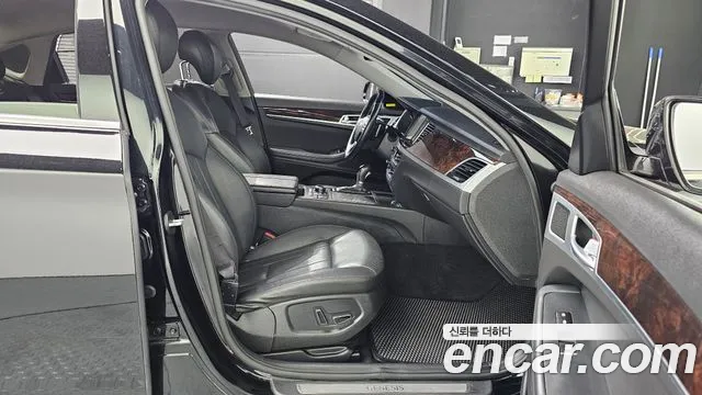 Hyundai Genesis 2015 — фото 12