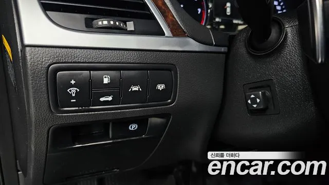 Hyundai Genesis 2015 — фото 14