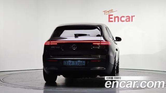 Mercedes-Benz EQC 2020 — фото 4