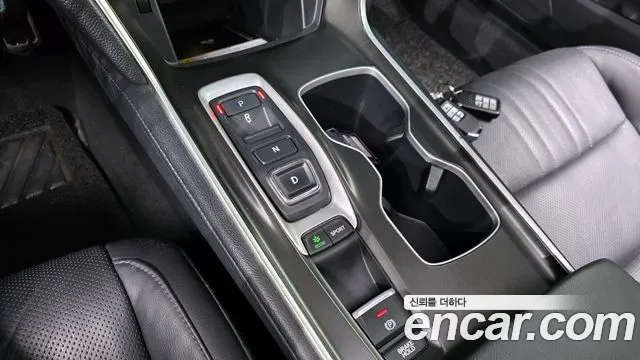 Honda Accord 2018 — фото 9