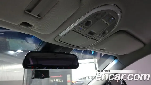 Hyundai Genesis 2015 — фото 18