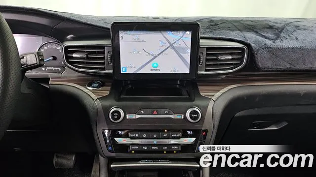 Ford Explorer 2020 — фото 14