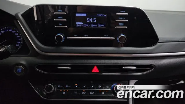 Hyundai Sonata 2022 — фото 16