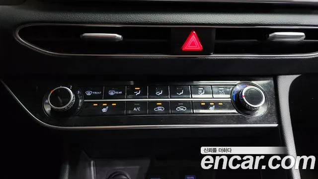 Hyundai Sonata 2022 — фото 18