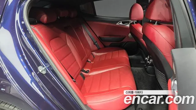 Kia Stinger 2020 — фото 12