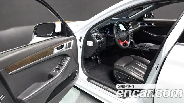 Hyundai Genesis 2016 — фото 11