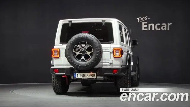 Jeep Wrangler 2021 — фото 4