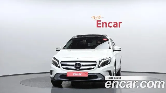 Mercedes-Benz GLA-Class 2015 — фото 3