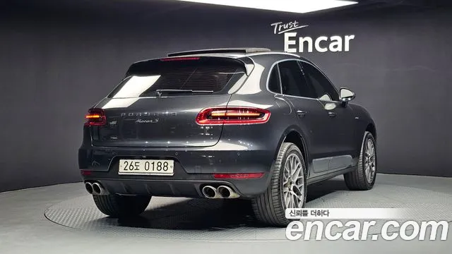 Porsche Macan 2017 — фото 2