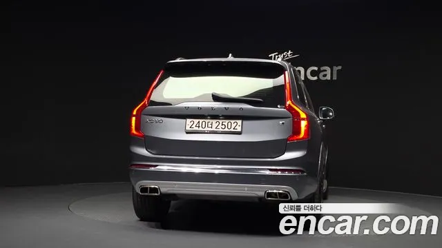 Volvo XC90 2020 — фото 4