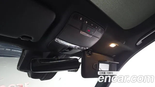 Mercedes-Benz E-Class 2023 — фото 18