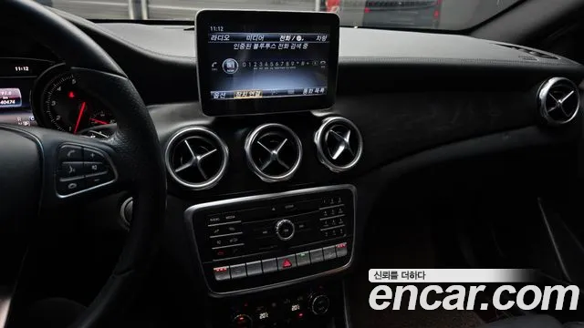 Mercedes-Benz GLA-Class 2018 — фото 15