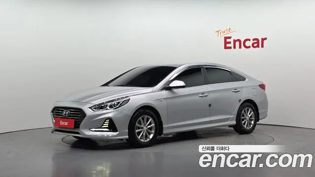 Hyundai Sonata 2018 — фото 1