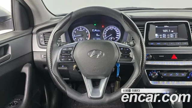 Hyundai Sonata 2018 — фото 14