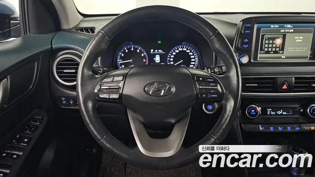 Hyundai Kona 2018 — фото 13