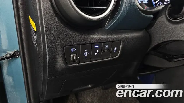 Hyundai Kona 2018 — фото 19