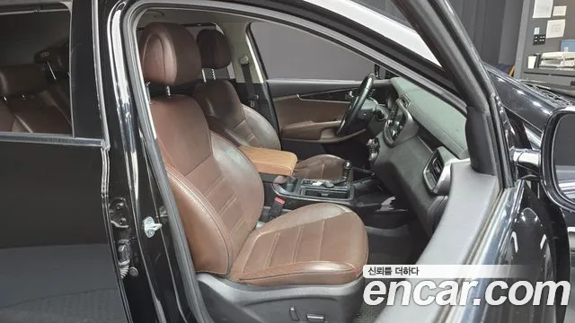 Kia Sorento 2015 — фото 12