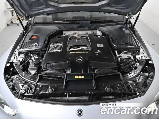 Mercedes-Benz AMG GT 2021 — фото 6