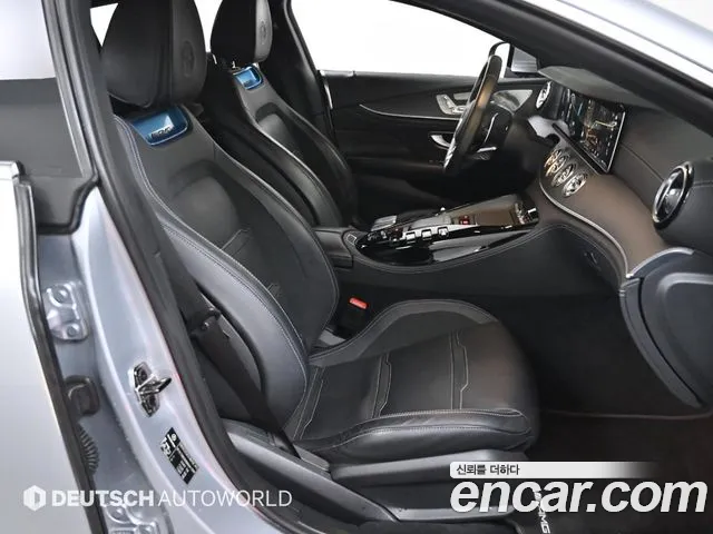 Mercedes-Benz AMG GT 2021 — фото 10