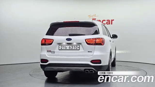 Kia Sorento 2018 — фото 4