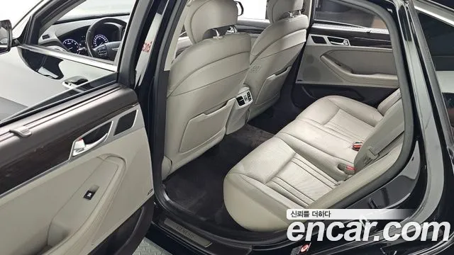 Hyundai Genesis 2016 — фото 13
