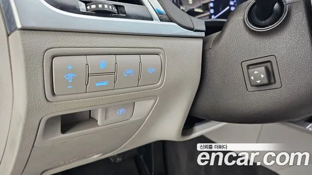 Hyundai Genesis 2016 — фото 14