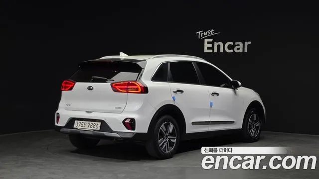 Kia Niro 2020 — фото 2