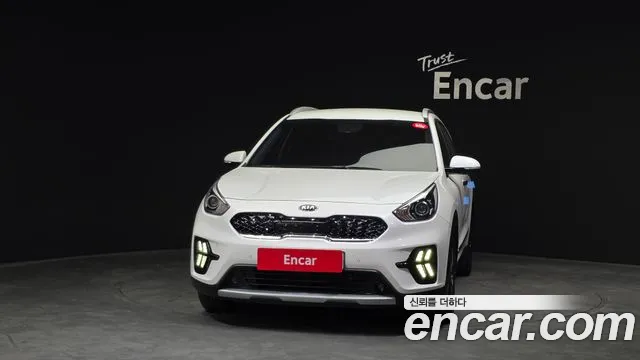 Kia Niro 2020 — фото 3
