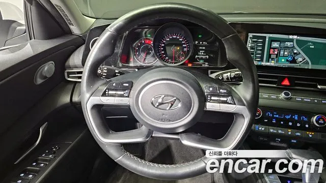Hyundai AVANTE 2021 — фото 13