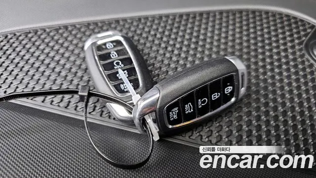 Hyundai AVANTE 2021 — фото 19