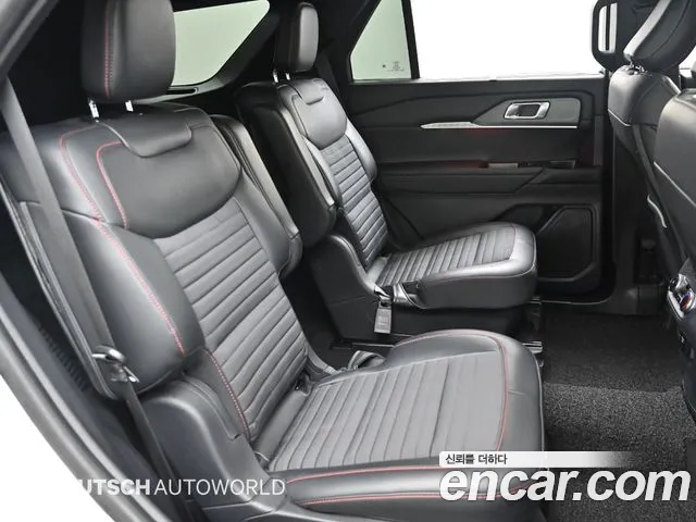 Ford Explorer 2025 — фото 13
