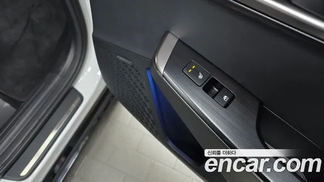 Kia EV6 2025 — фото 19