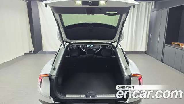 Kia EV6 2025 — фото 20