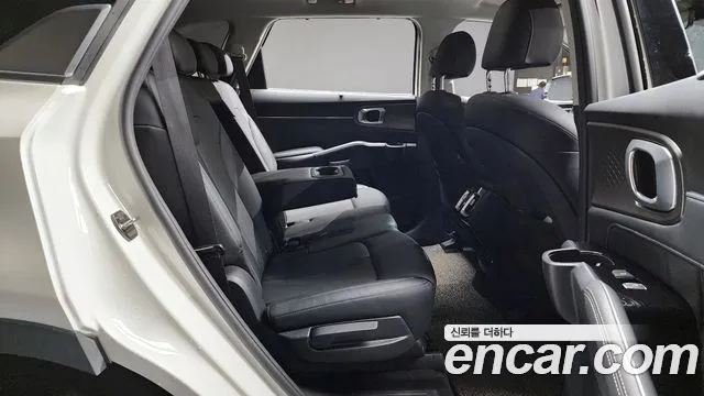 Kia Sorento 2021 — фото 12