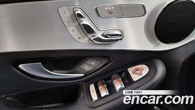 Mercedes-Benz GLC-Class 2019 — фото 12