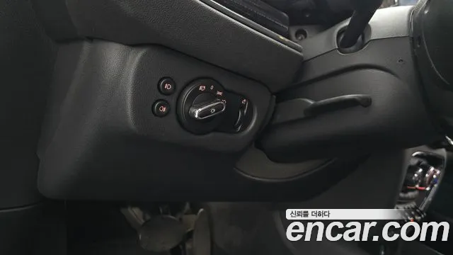 Mini Clubman 2021 — фото 14
