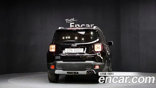 Jeep Renegade 2017 — фото 4