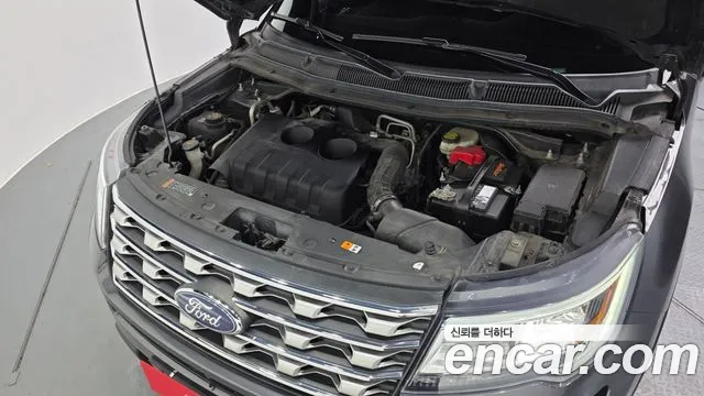 Ford Explorer 2016 — фото 6