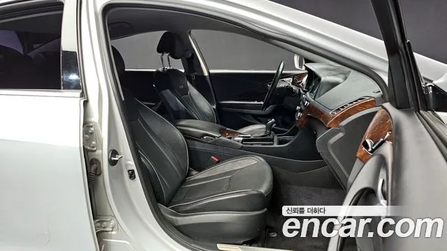 Hyundai Aslan 2017 — фото 10