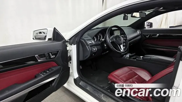 Mercedes-Benz E-Class 2014 — фото 10