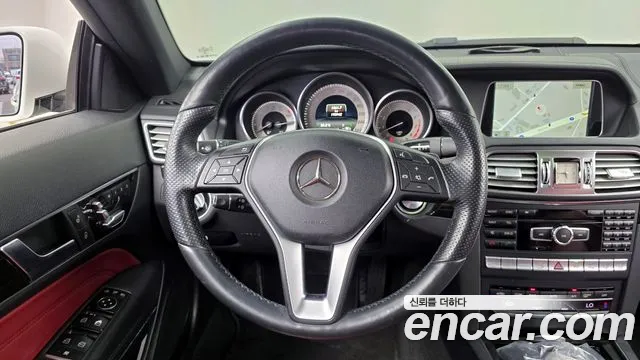 Mercedes-Benz E-Class 2014 — фото 13