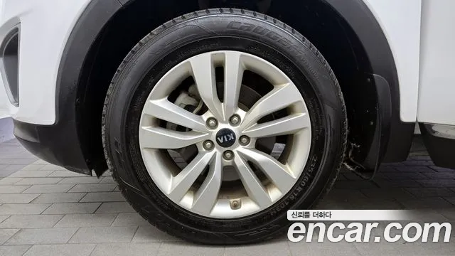 Kia Sorento 2015 — фото 5
